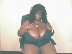 ¡Mientras la hermana trio español xxx duerme, las chicas duermen con chicas! Ella le dio una bebida especial y la disfrutó mientras yo dormía. Este hermano en cualquier situación con la hermana soñando porno, fue introducido y luego al orgasmo, la siguiente decisión. decidió que ha llegado el momento de entrar directamente en la vagina. La gente no puede retirarse y acabar con la verdadera magia en sus bocas y caras.